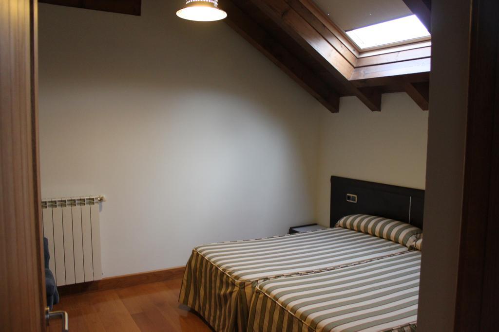 Apartamentos Irati Espinal-Auzperri Kamer foto